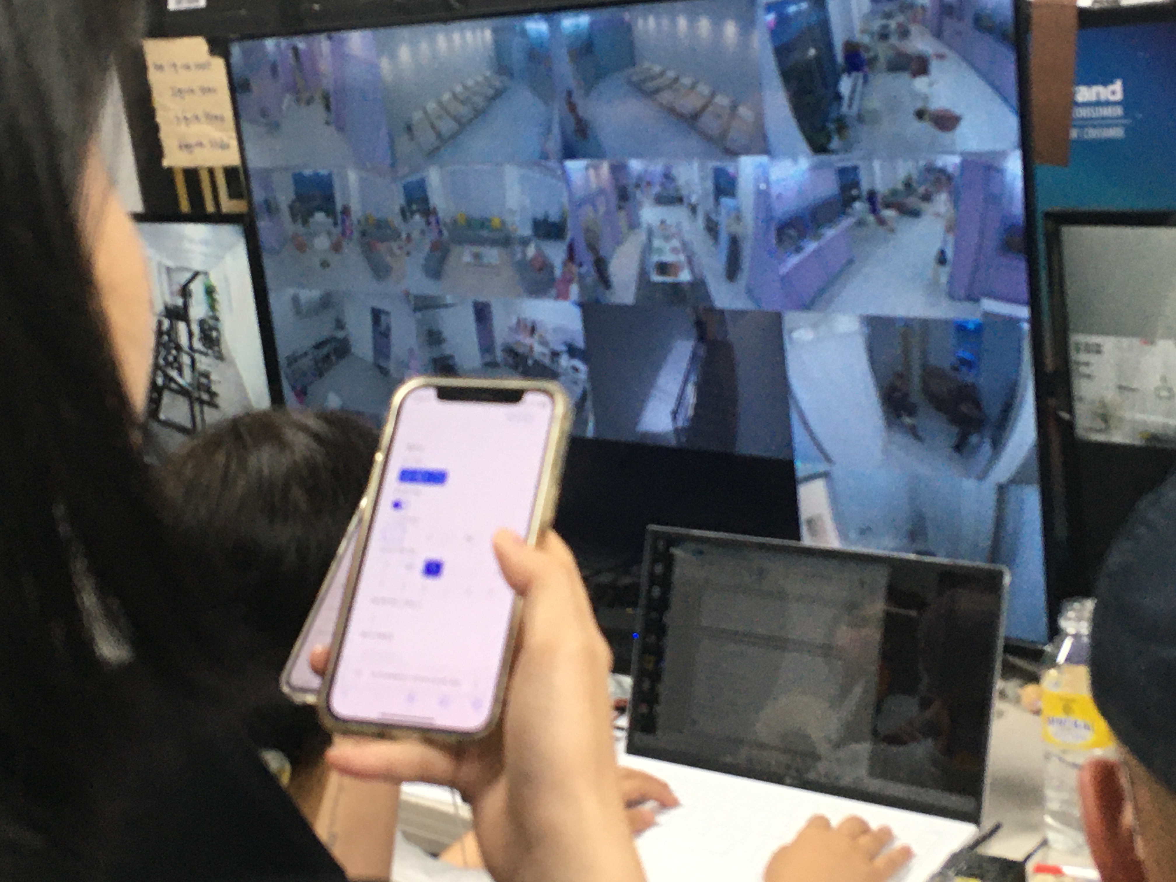 Admin Console - Real-time Monitoring